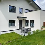 Mona Apartament