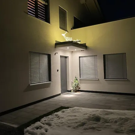 Apartment Mona Buerserberg