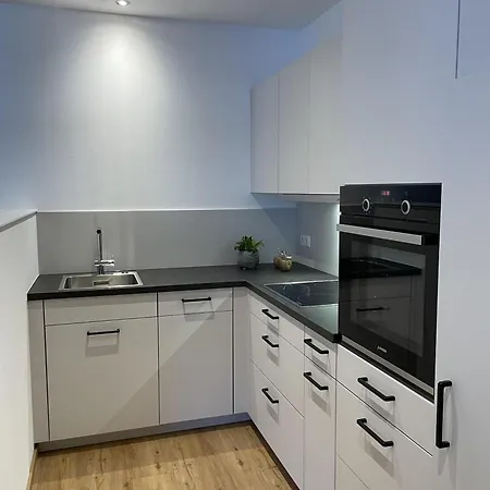 Mona Apartment