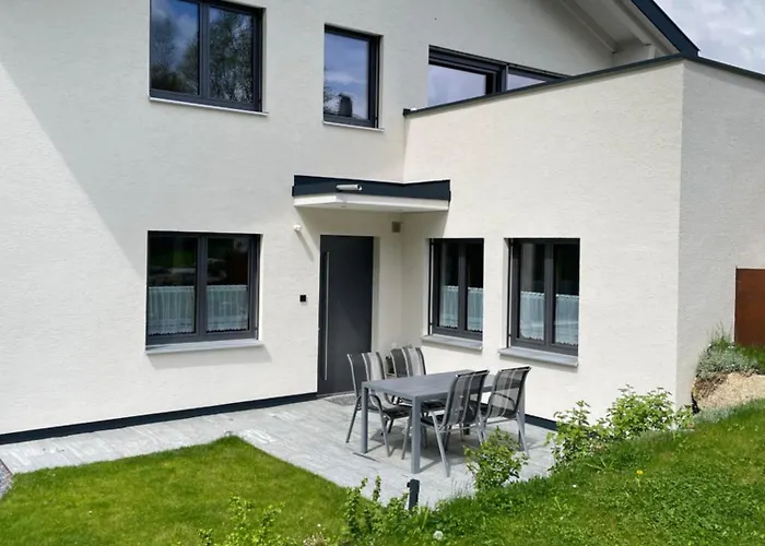 Apartment Mona Buerserberg